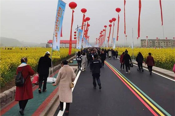 武穴油菜花节盛大开幕，杭州尚小七礼业文创产品添彩