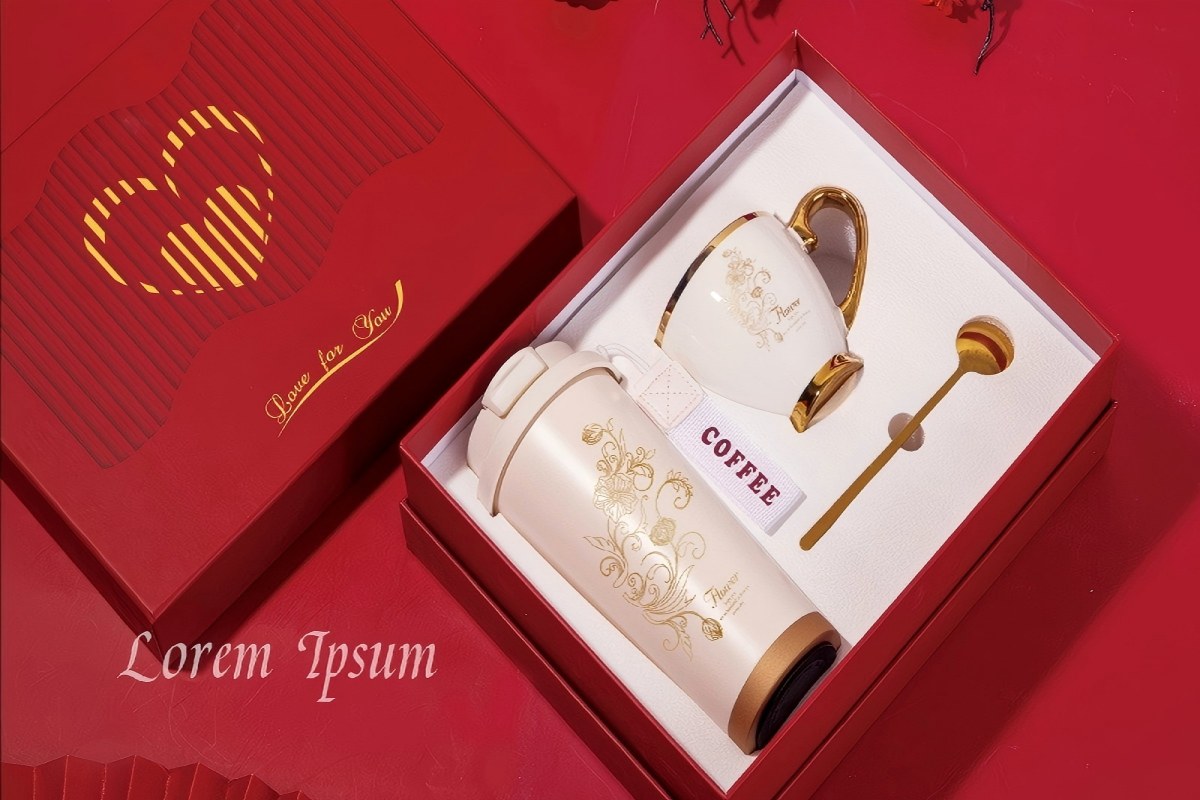 38节员工福利选品指南：以定制心意，致敬每一位她力量